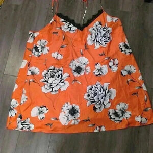 Linea Donatella nightgown